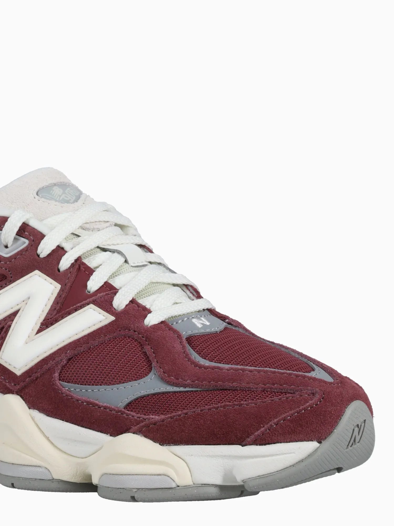 9060 Burgundy Suede