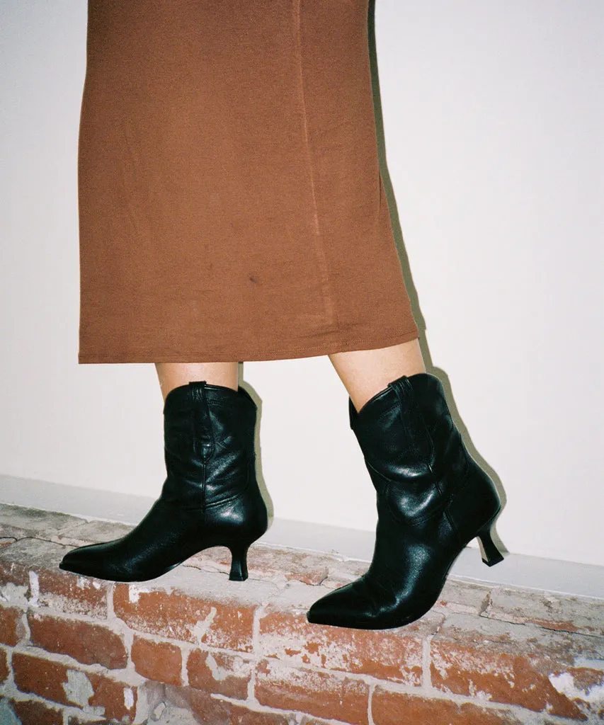 ANGEL BOOTIES BLACK LEATHER