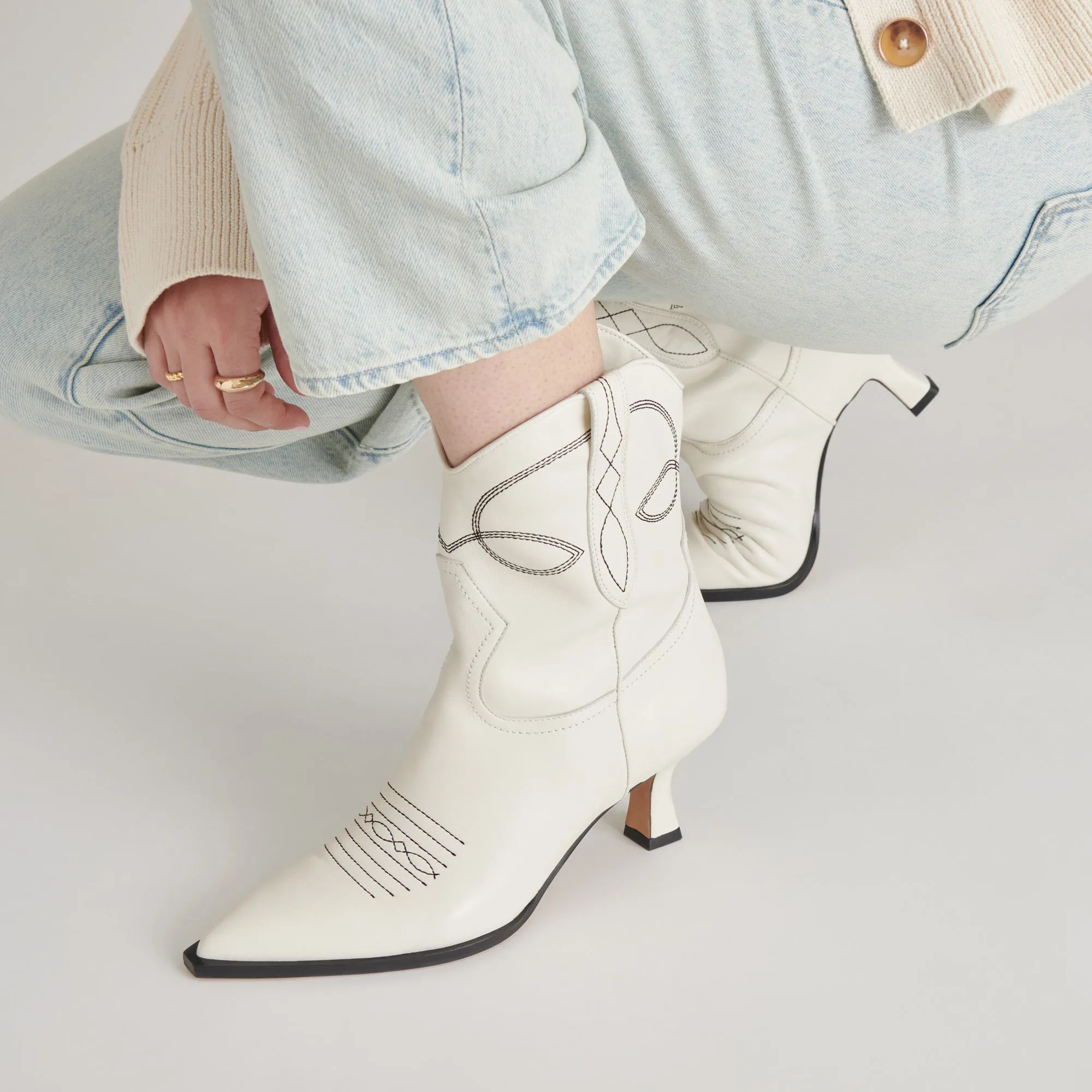 ANGEL BOOTIES WHITE LEATHER