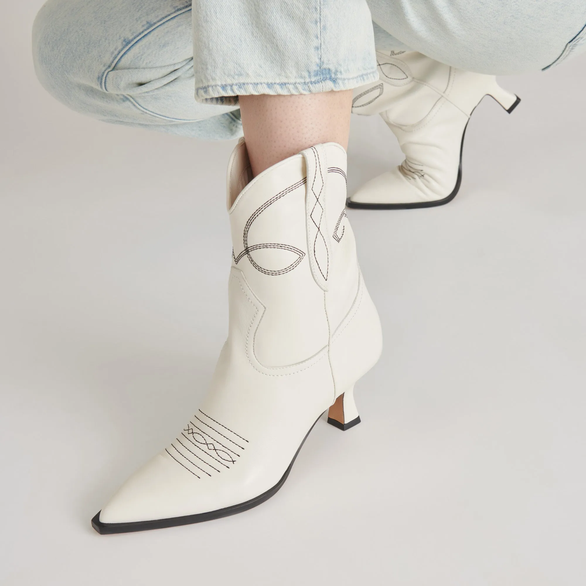 ANGEL BOOTIES WHITE LEATHER