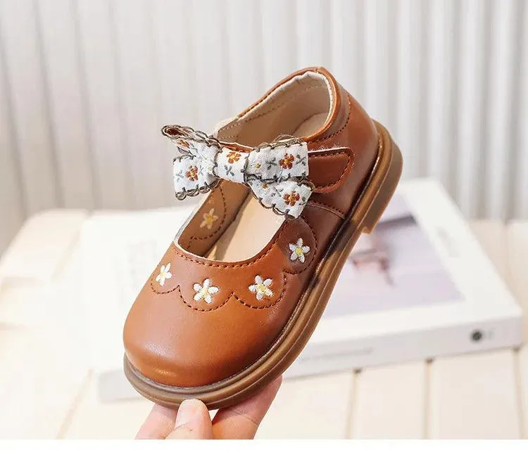 Children's Casual Shoes - Flat with Embroider Bowtie - TSS302