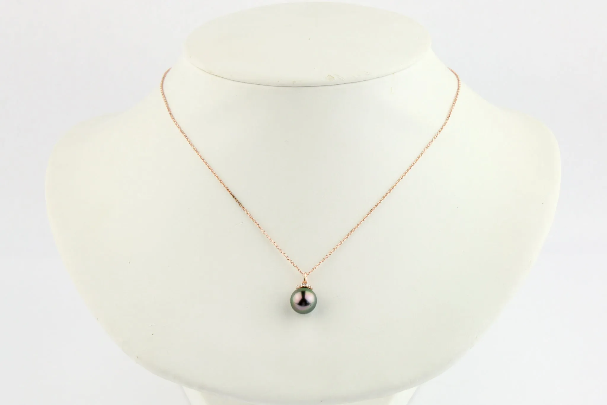 Flashy Aubergine Peacock Tahitian Pearl & Diamond Halo Necklace on 14K Rose Gold