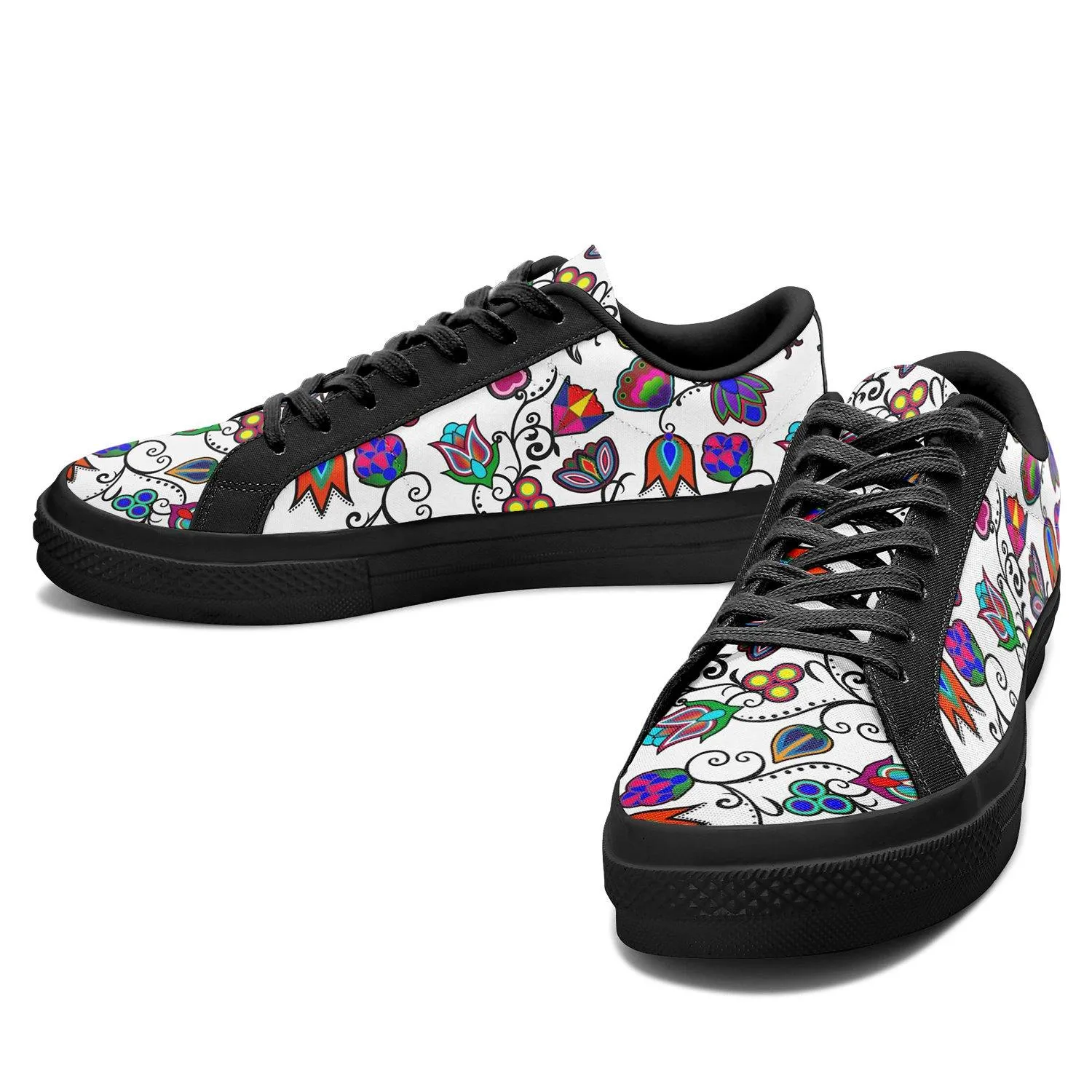 Indigenous Paisley White Aapisi Low Top Canvas Shoes Black Sole