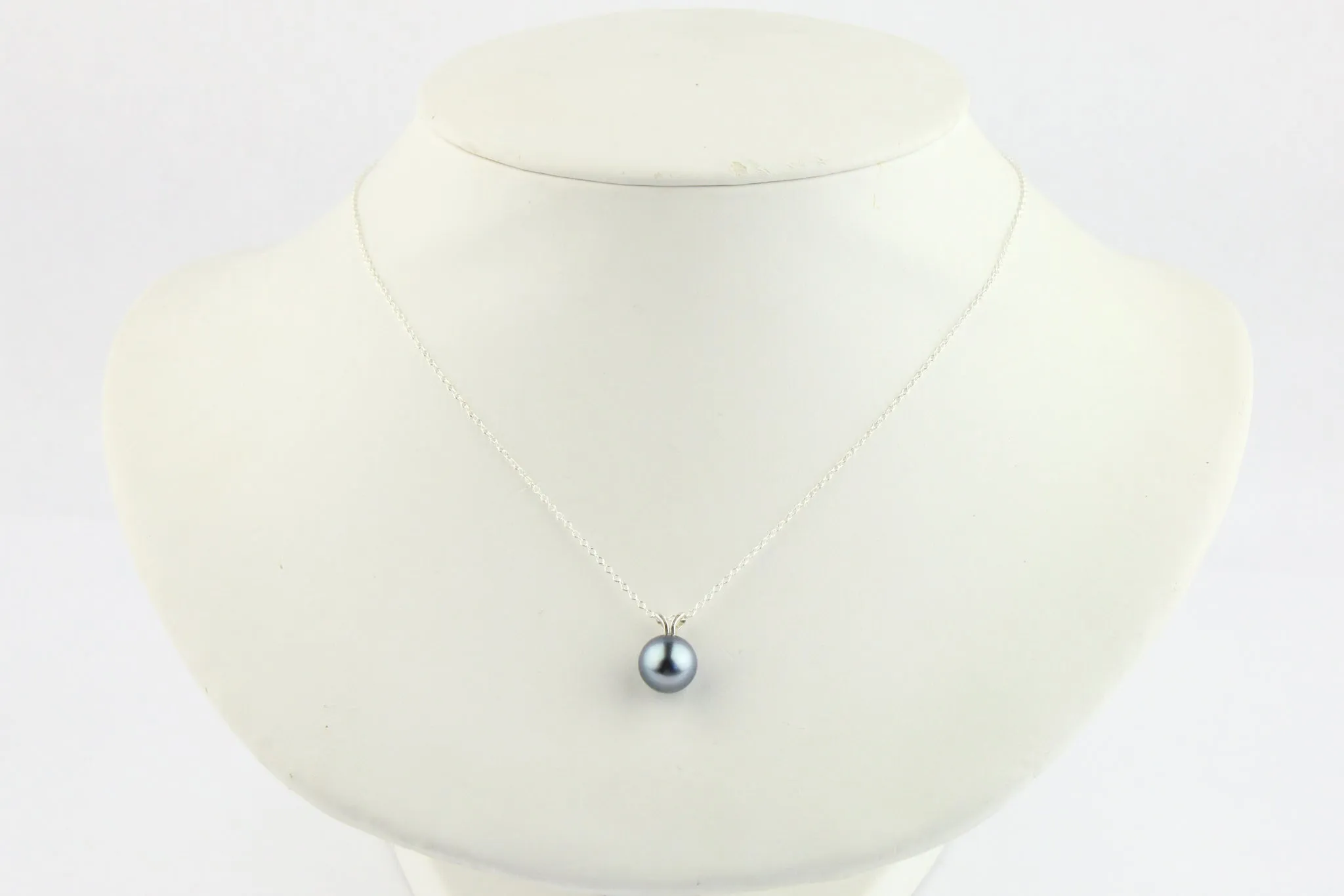 Lavender Blue 9mm Tahitian Pearl Necklace on Sterling Silver