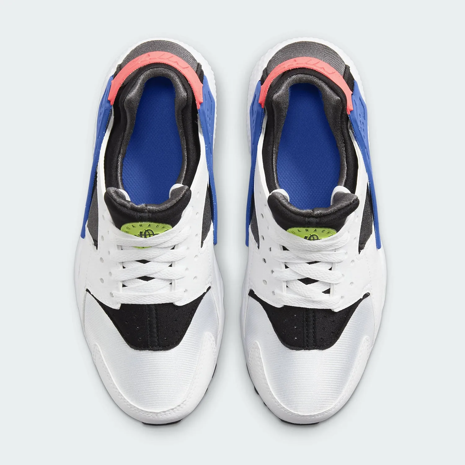 Nike Juniors Huarache Run Shoes DQ0975 100