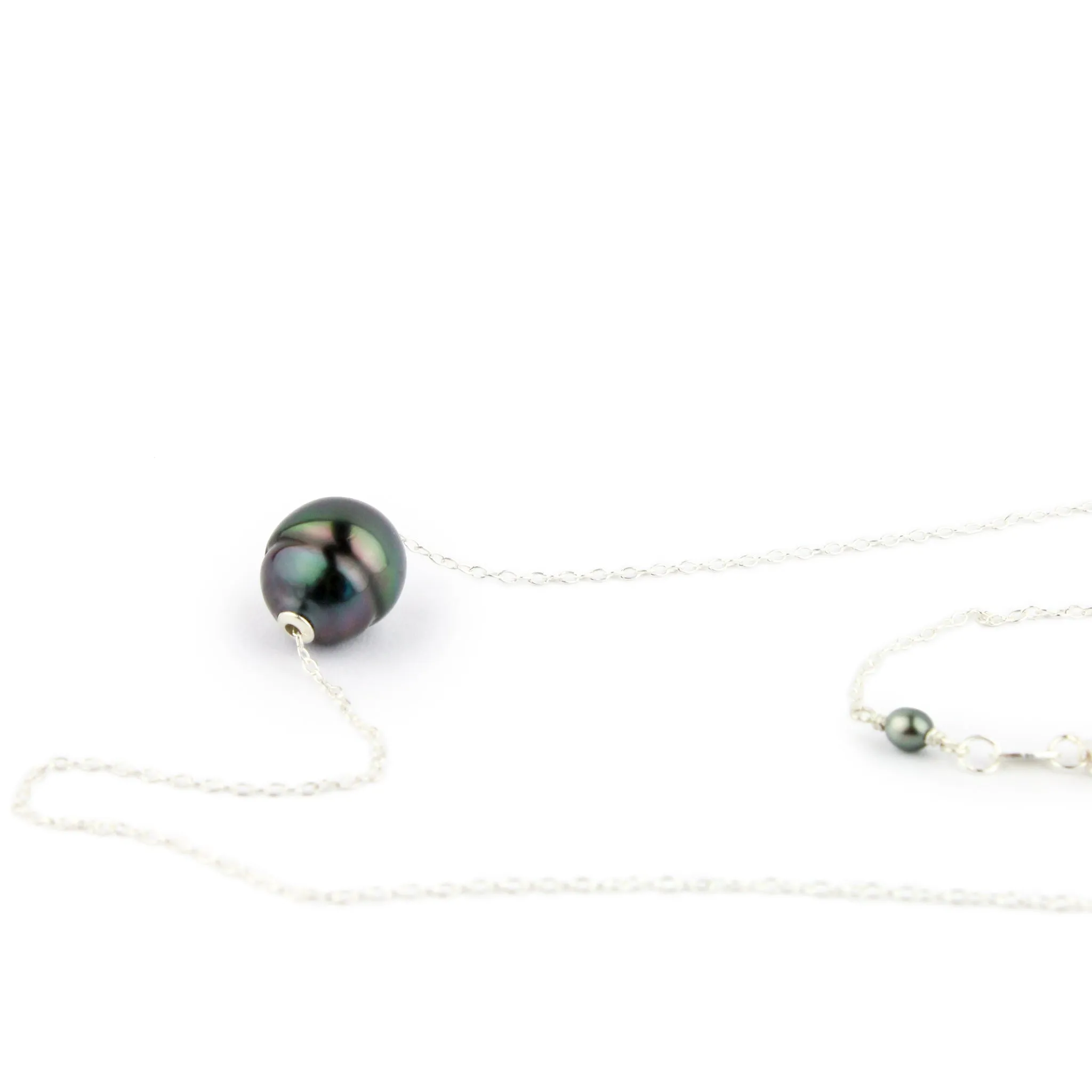 Rainbow Circles 10mm Tahitian Pearl Solitaire Necklace on Sterling Silver