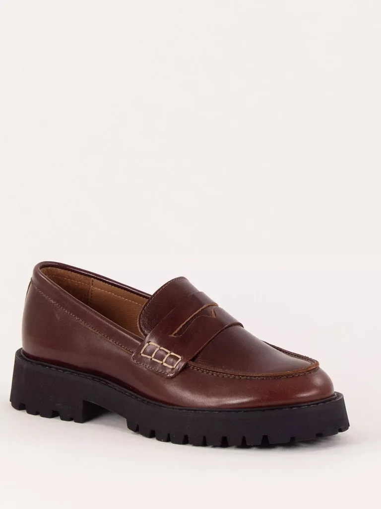 Sessun Barcelo Loafer in Mahogany