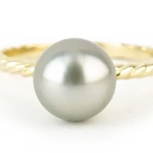 Silvery Glow Tahitian Pearl Ring