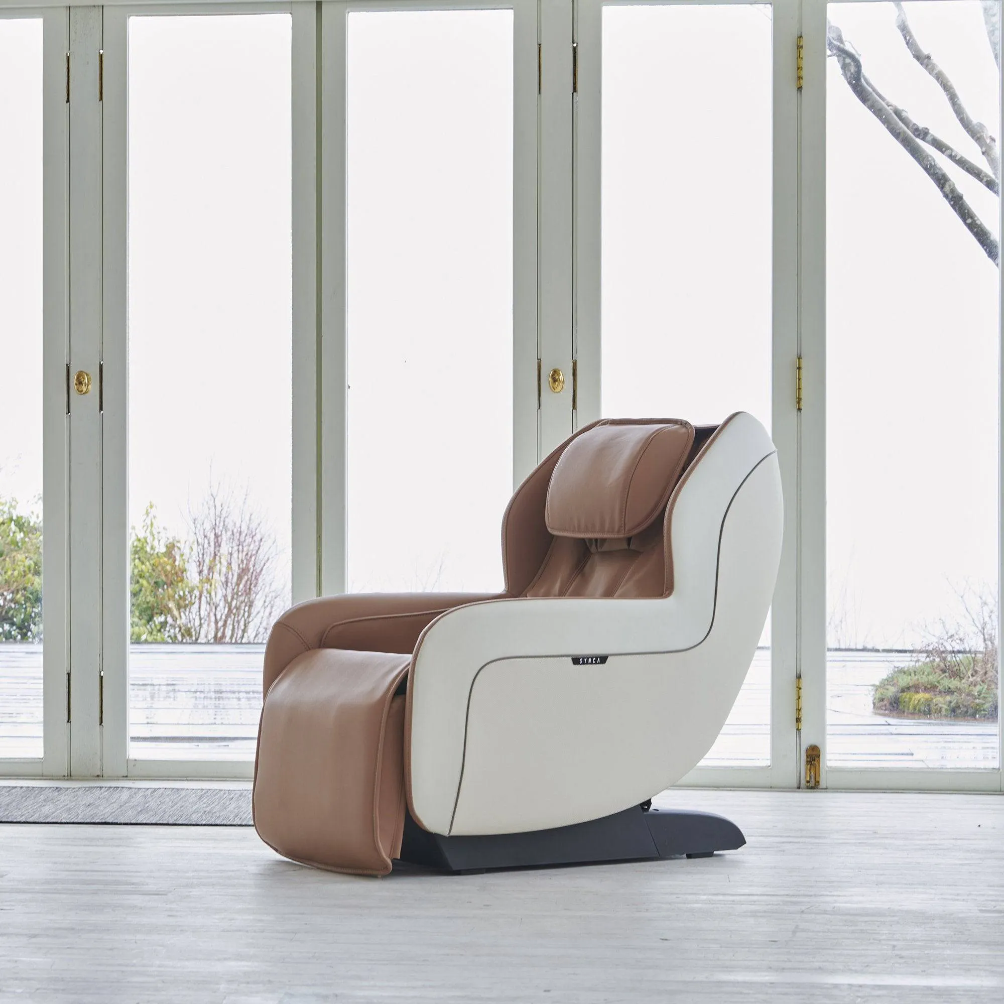 Synca CirC  Massage Chair