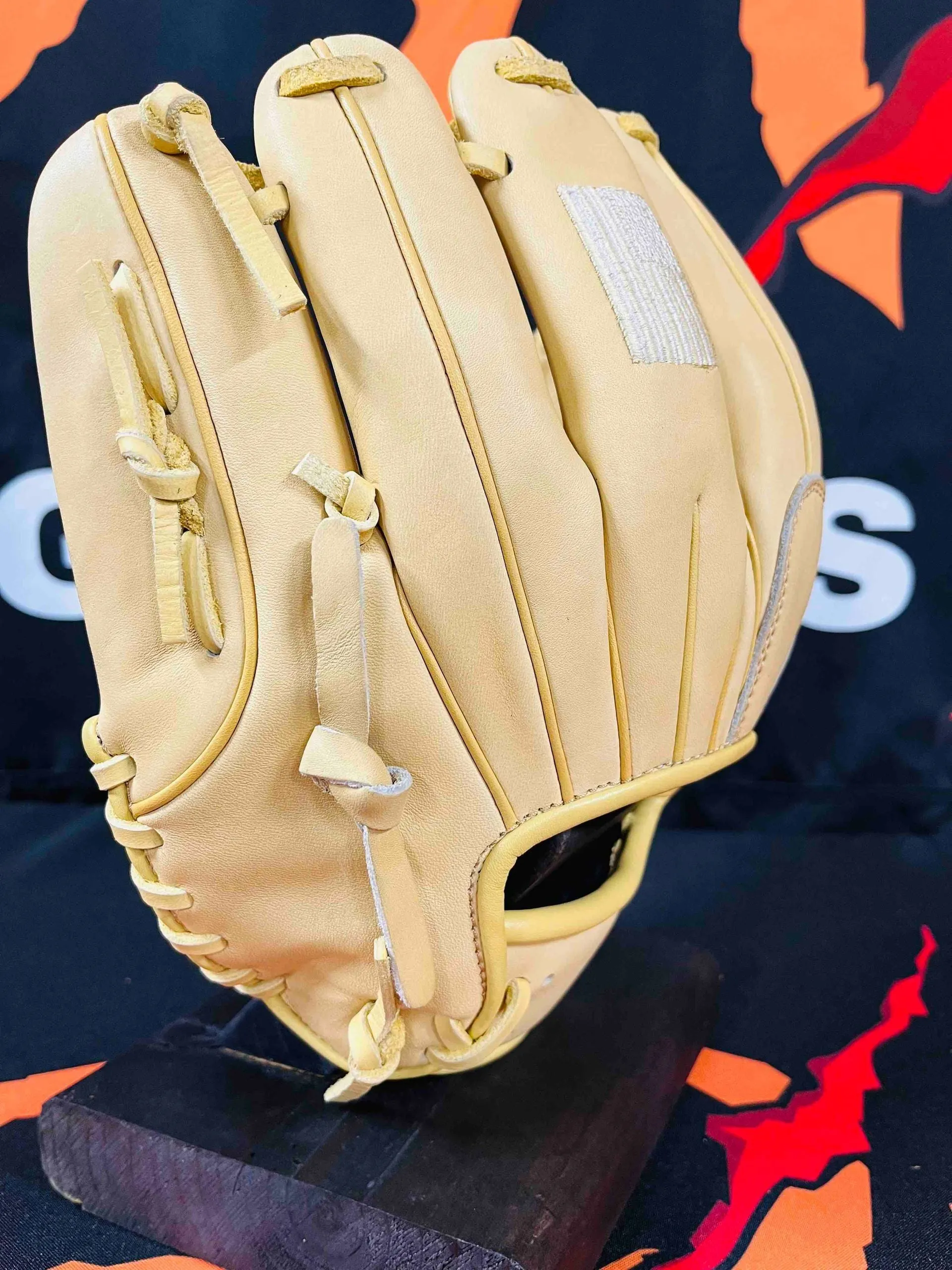 TRADITION SERIES CAMEL I-WEB PRO SELECT LTD. 11.5"