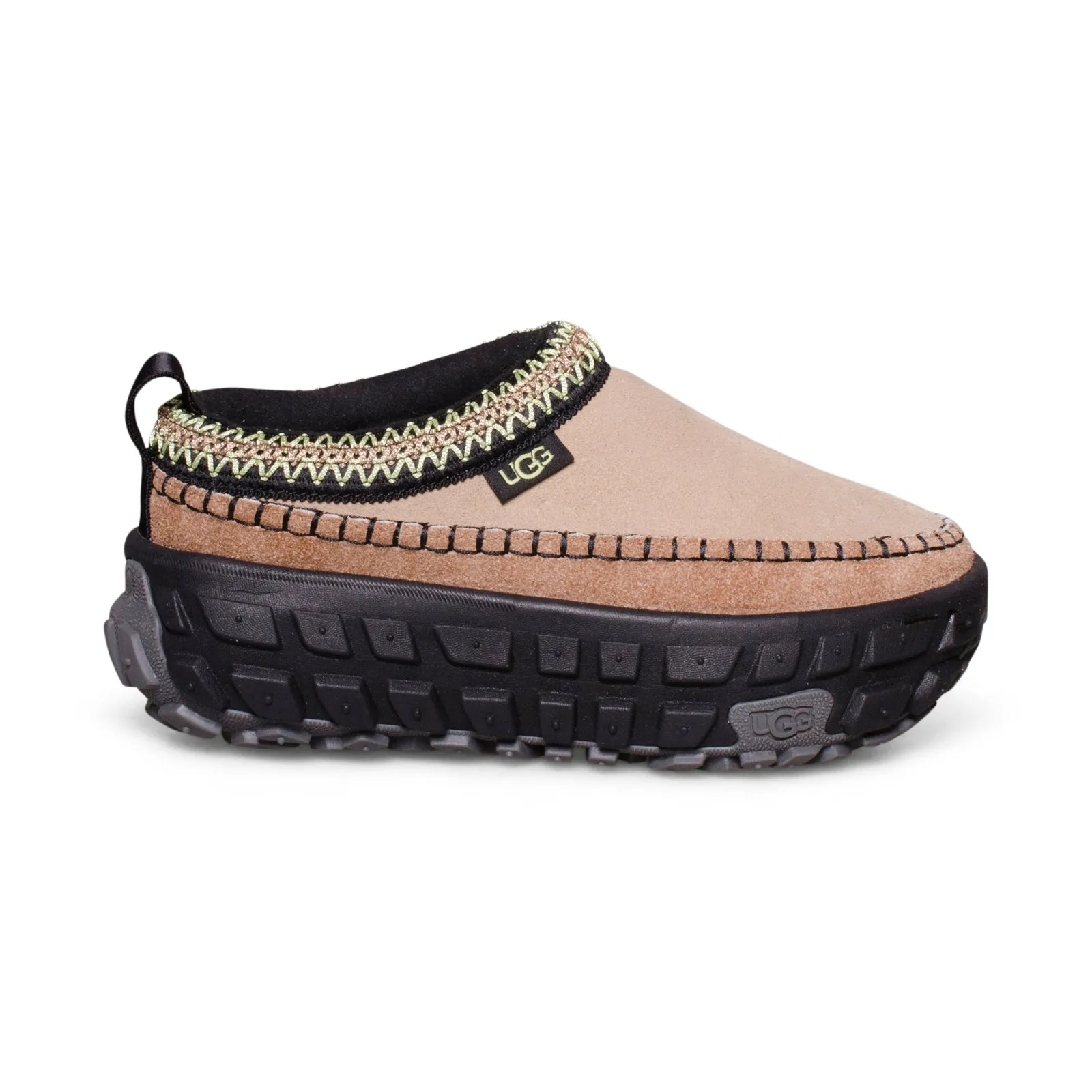 UGG Venture Daze Sand / Black Shoes - All Gender