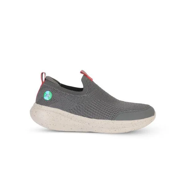 UNISEX CHARCOAL SKECHERS SLIP ON SNEAKER