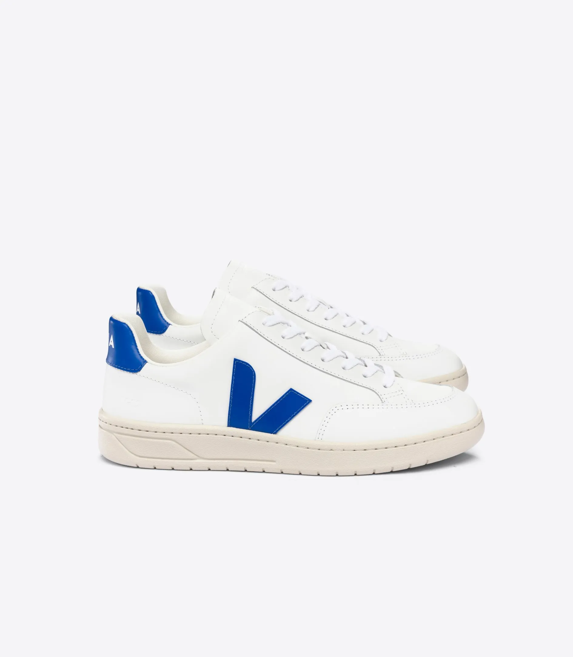 Veja - V-12 Leather in White Paros