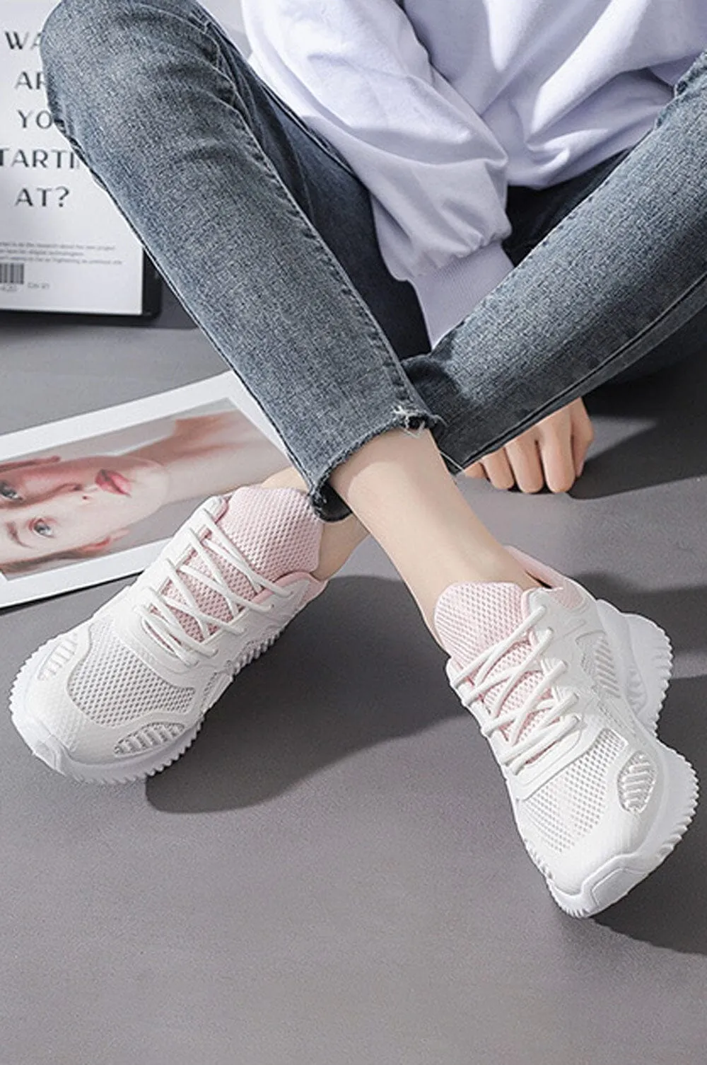 Women's Textured Mid-Sole Sneakers